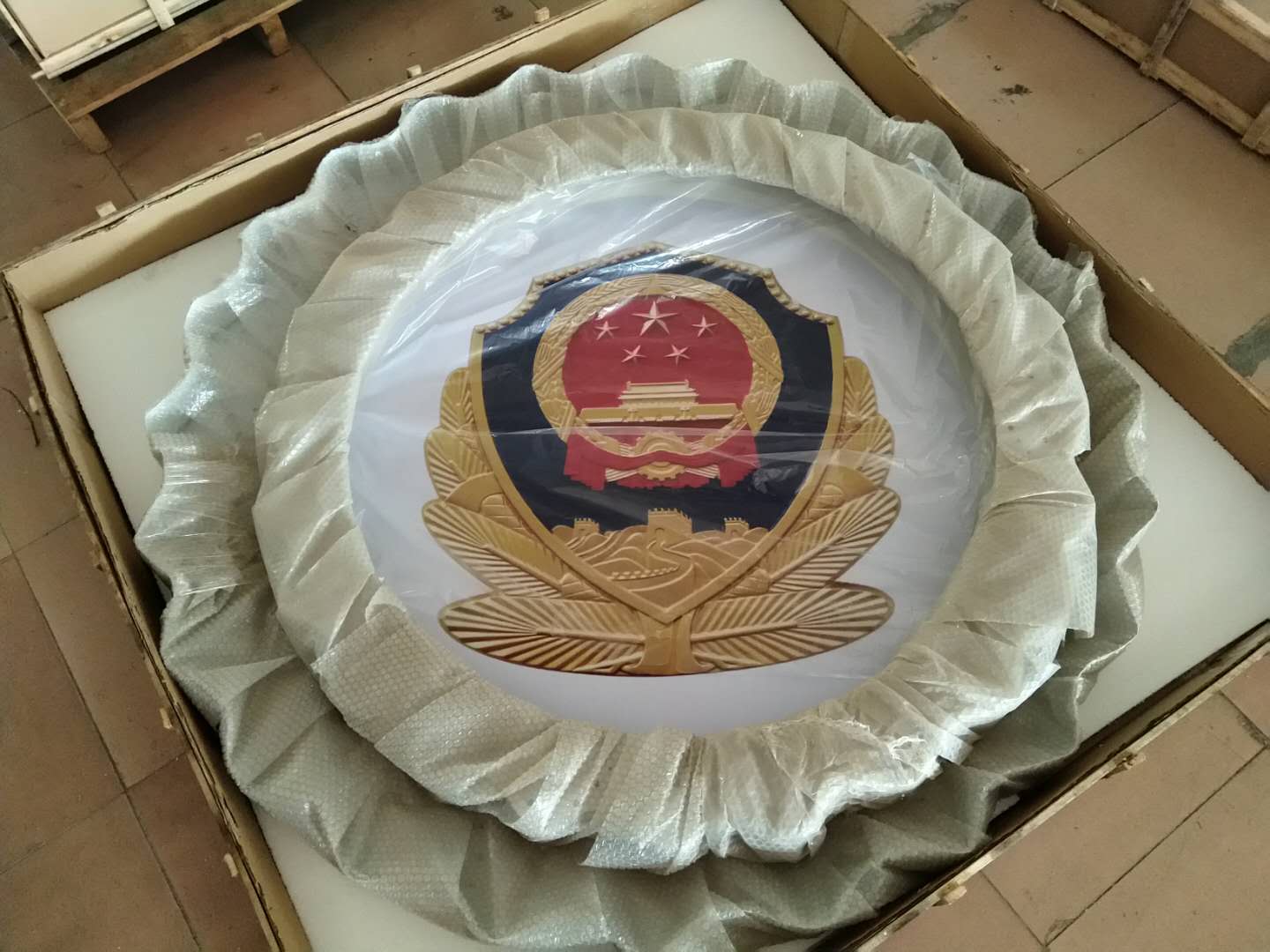 警徽吸顶灯 警徽吸顶灯